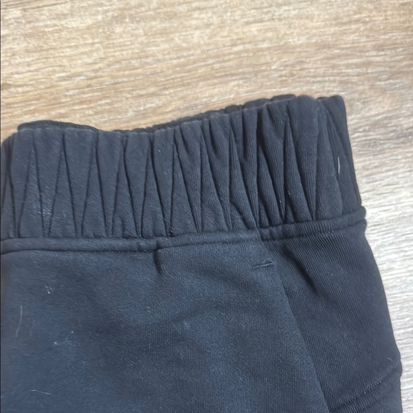 Lululemon Athletica Black Joggers for Effortless Style - Picture 3 of 4